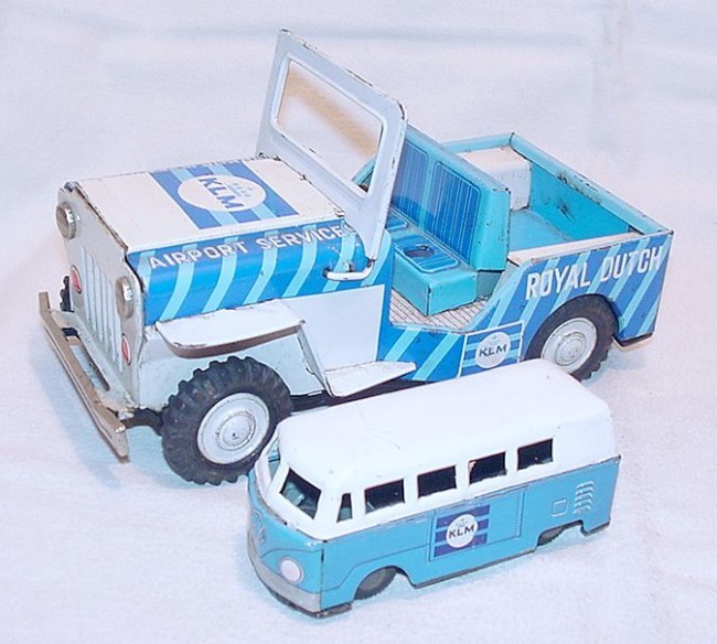 klm-royal-dutch-jeep-and-vw-tin-toy2