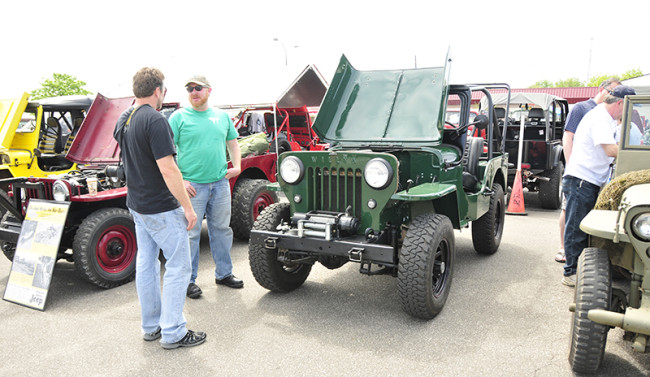 2013-05-18-midwest-willys-reunion13