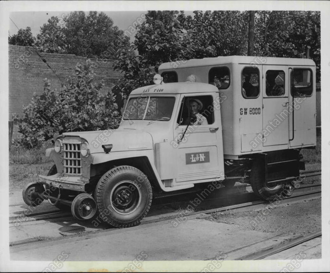 1953-hyrail-truck-photo1