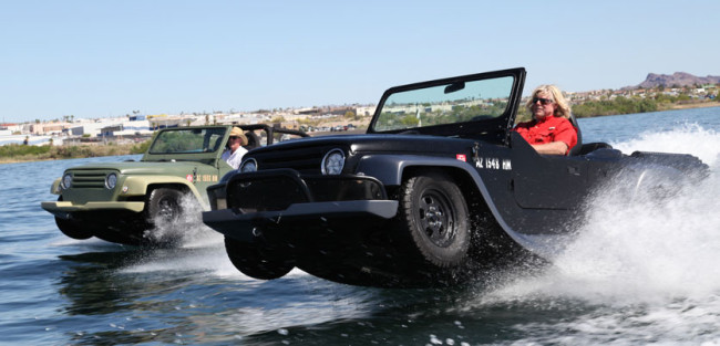 water-car-jeep2