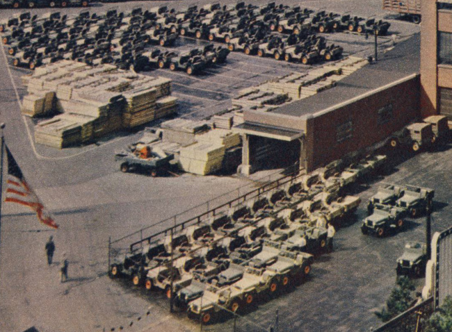 1946-08-fortune-mag-pg81-closeup-jeeps