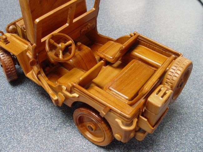 teak-wood-jeep-model1