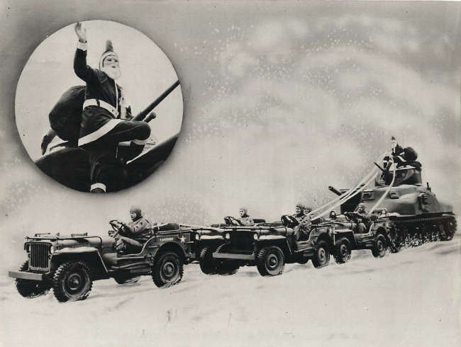 1942-12-20-santa-claus-jeeps-pull-tank1