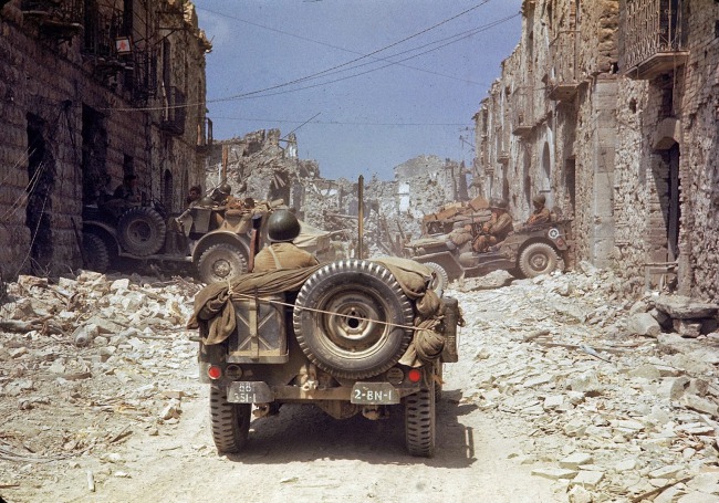 rare-color-photo-from-wwii-2