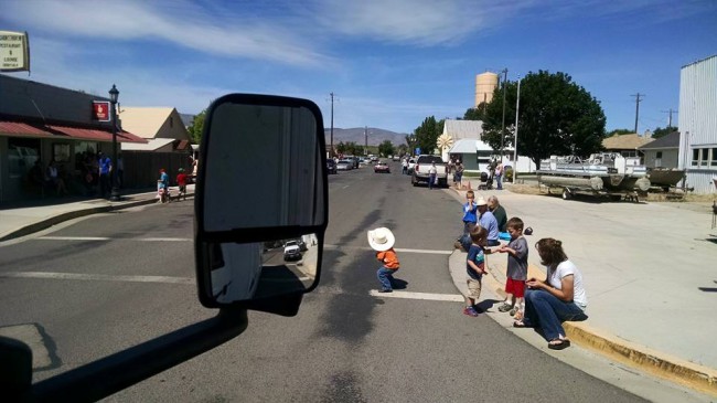 2015-06-19-richland-or-parade1