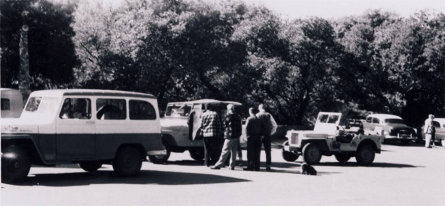 jeep-caravan-trip-1960s-21