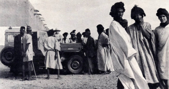 1956-02-globetrotter-african-sail-jeep1