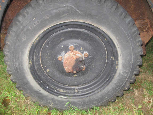 bantam-trailer-ted-tire-rim1