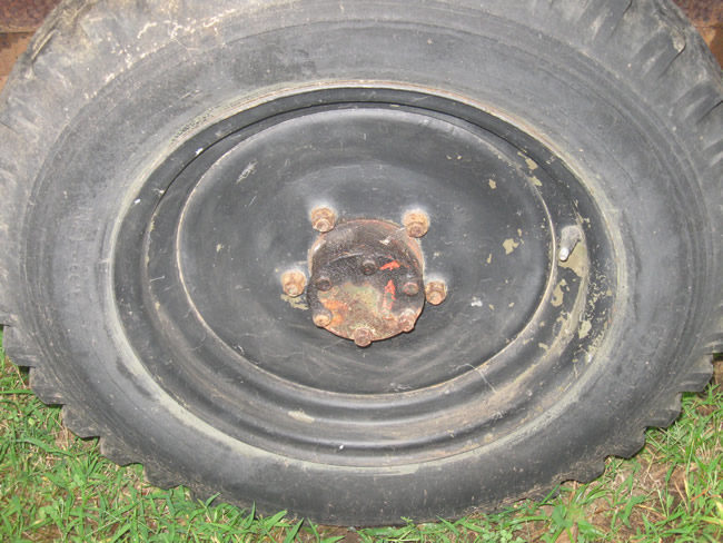 bantam-trailer-ted-tire-rim2