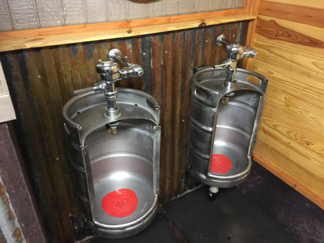 barrel-urinals