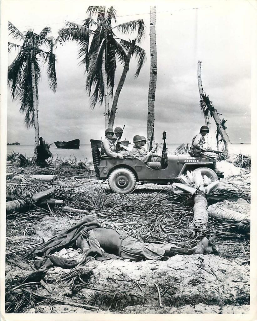 1942-12-23-soldiers-jeep-death1