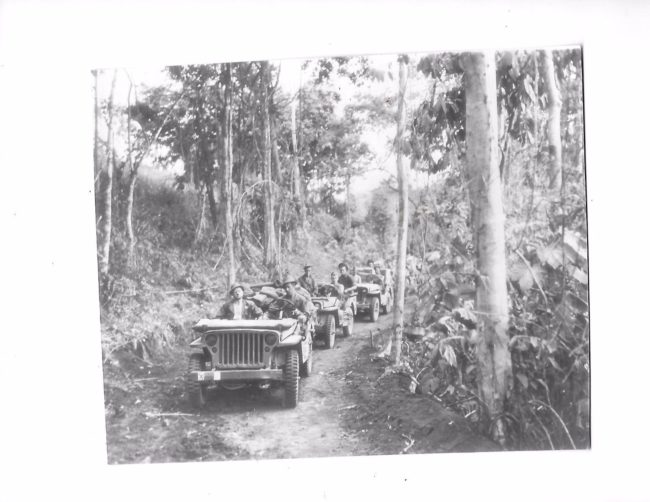 1942-11-16-newguinea-jeeps1