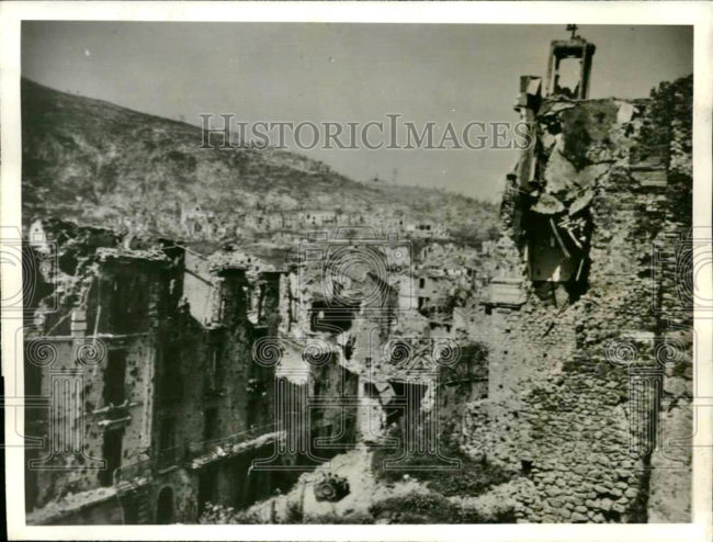 1944-05-19-italy-ruins1
