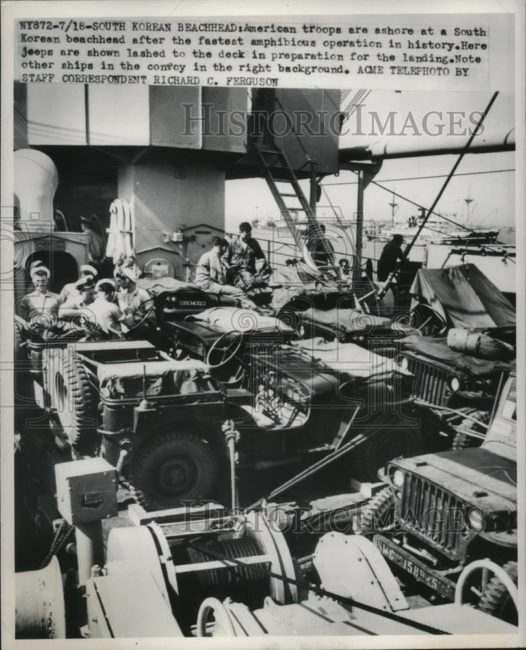 1951-05-25-jeeps-on-ship-korea1