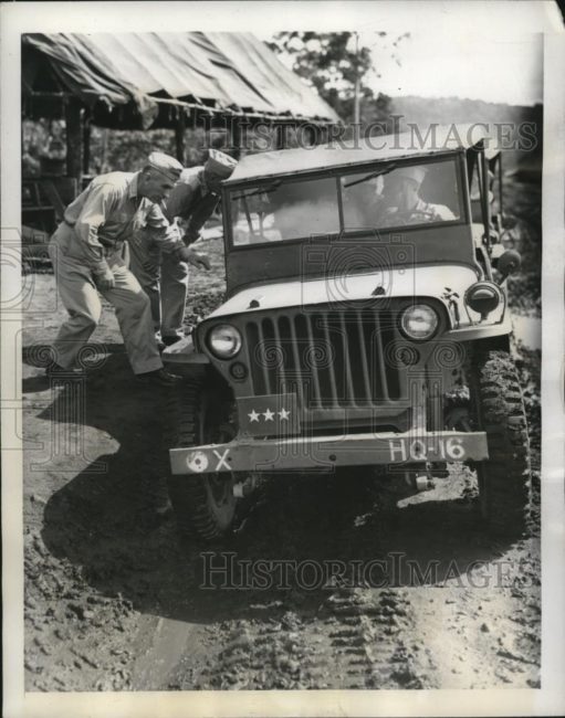 1944-05-03-jeep1