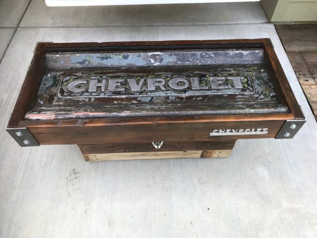 chevy-tailgate-coffee-table3