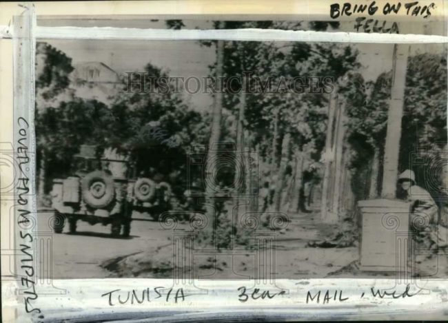 1943-05-12-jeeps-tunisia-1
