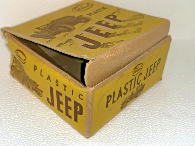 idea-plastic-jeep-with-box3