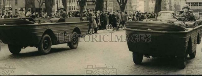 1942-11-11-2-gpas-parade1