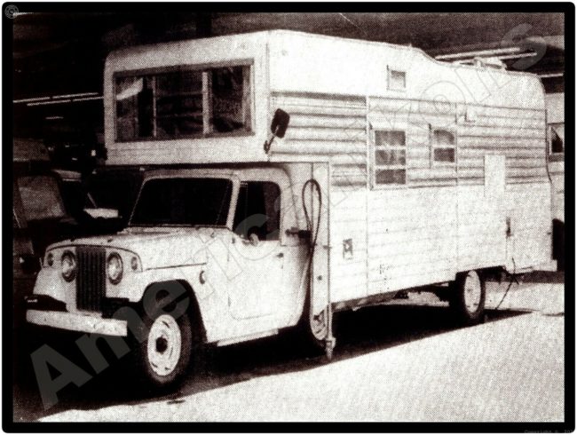 jeepster-commando-camper