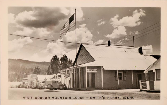 cougar-mountain-lodge-smiths-ferry-postcard