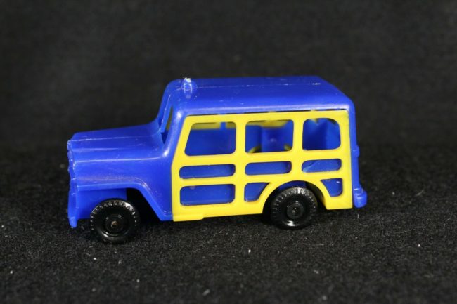 blue-wannatoy-wagon1