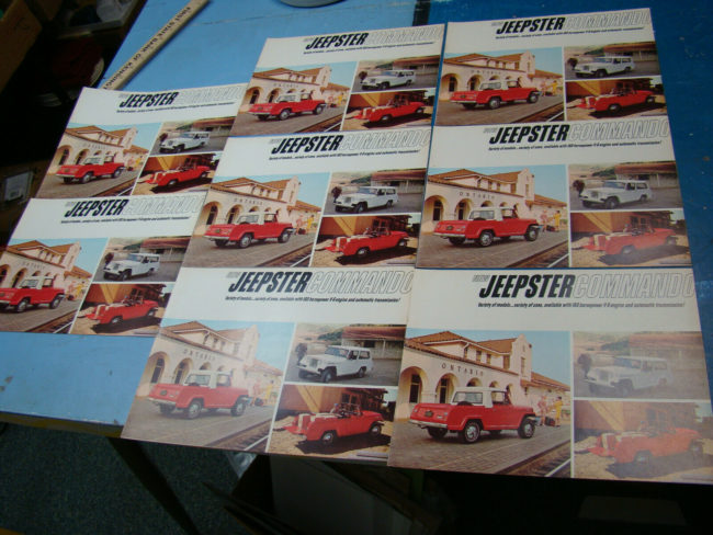 1966-jeepster-commando-brochures