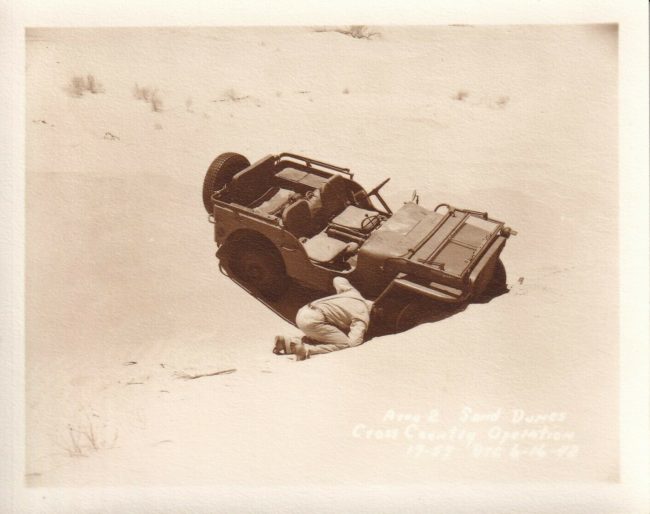 1942-photo-camp-seeley-stuck-jeep-sand1