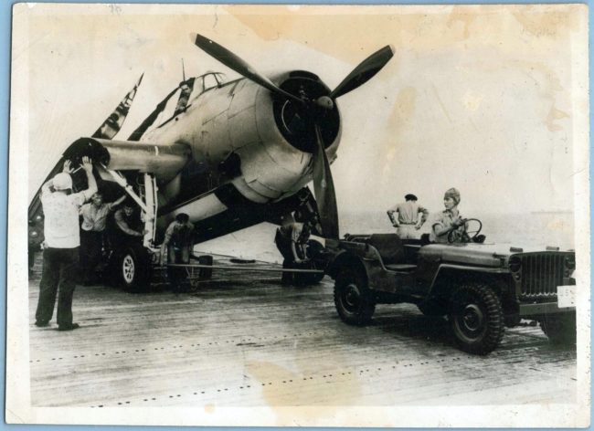 1943-12-17-seagoing-jeep-carrier1