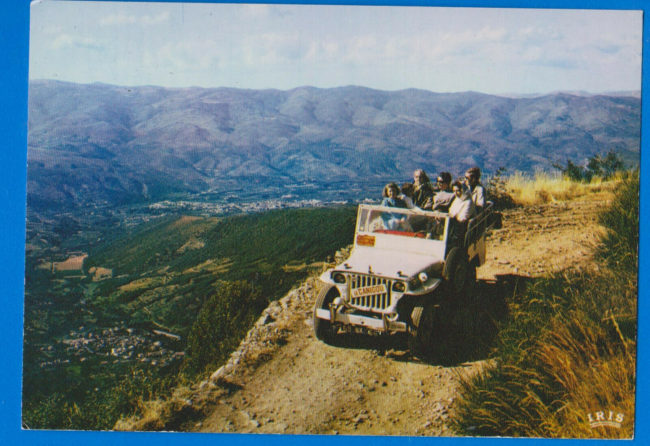 1966-08-29-postcard-tour-jeep-france1