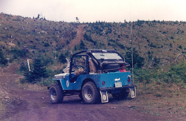 1985-09-naches-trip-blue-jeep