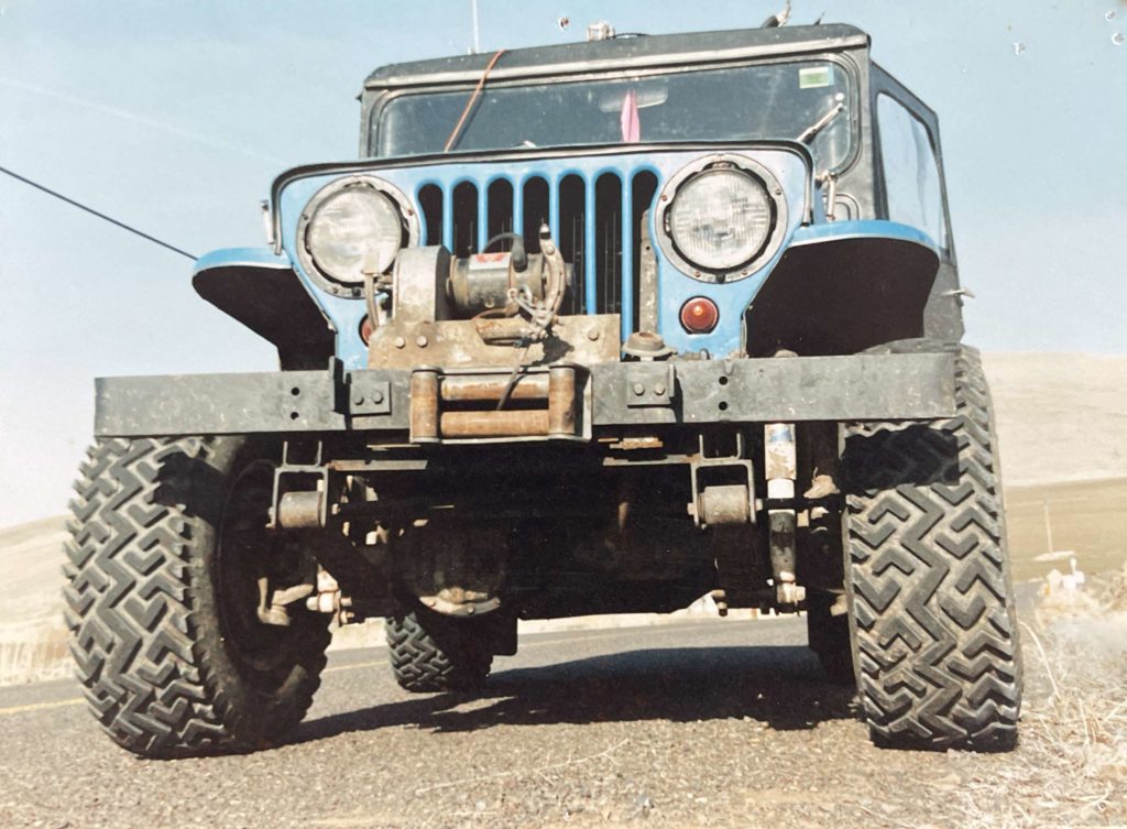 1986-blue-jeep-great-escape-east-wash3