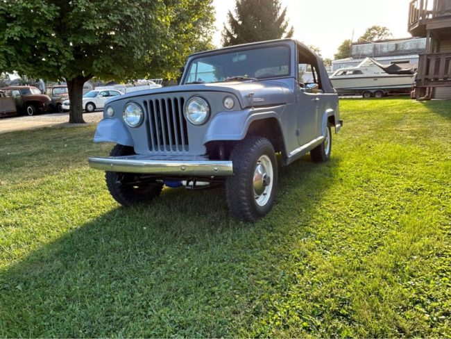 1967-jeepster-convertible-in7