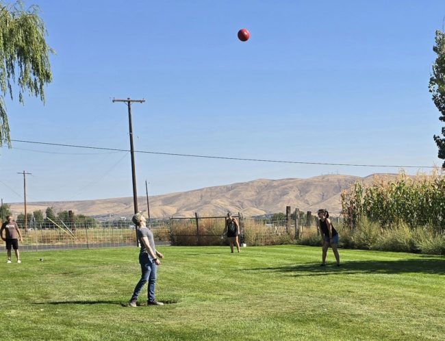 2024-09-28-balloonfest-kickball1